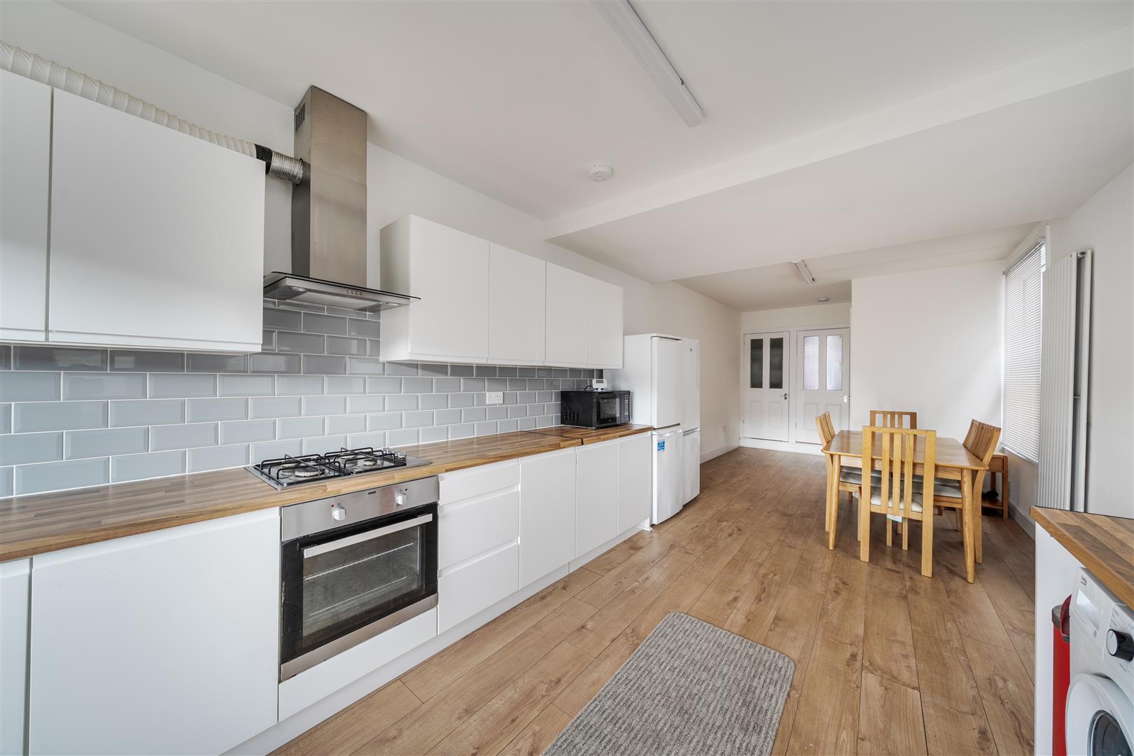 Glanbrydan Avenue, Uplands, Swansea, SA2 0HR